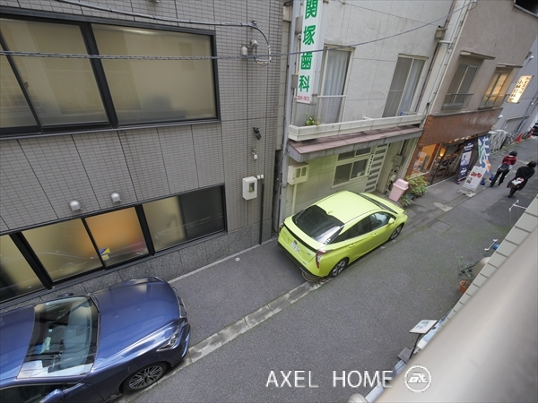 レオーネ三越前