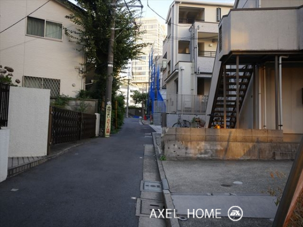 UNISON神宮前　(ユニゾン神宮前)