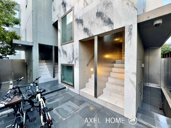 ルクール市ヶ谷払方町