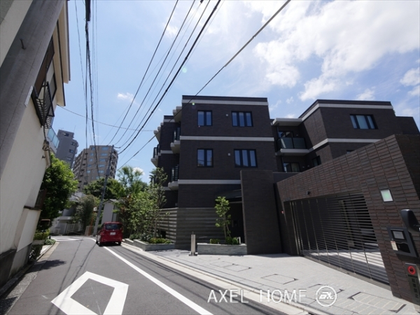 ザ・パークハウス御苑内藤町　