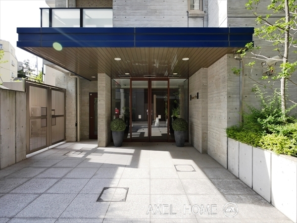 アダクストホーフ　(Adakust Hof)