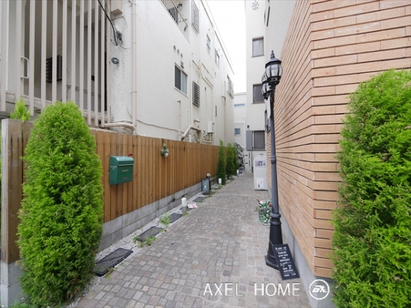 Como Yotsuya（コモヨツヤ）