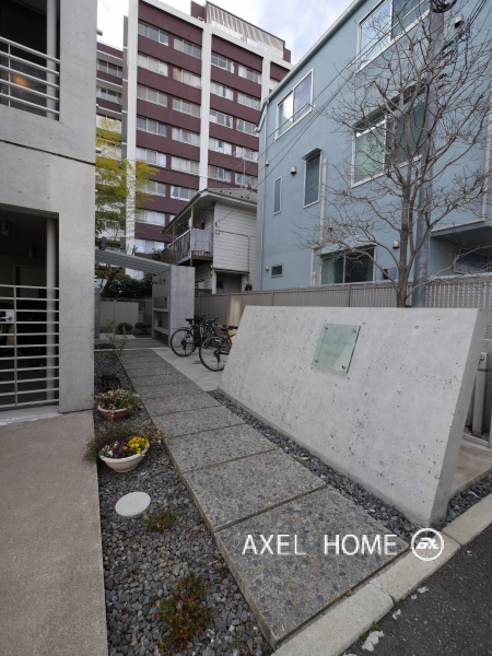 STUDIO D'ART, YOYOGI（ステゥディオダールヨヨギ）
