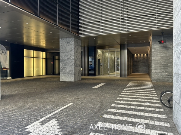 フロンティア新宿タワー