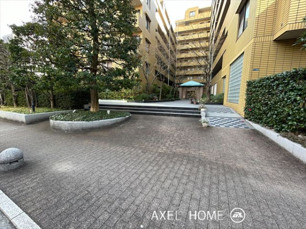 赤坂アパートメント