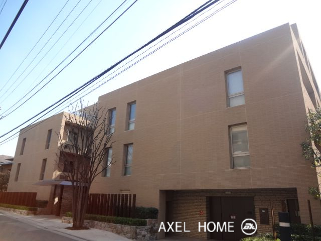 パークコート市谷加賀町二丁目　