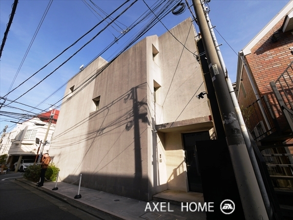 Ｊ－Ｈｏｕｓｅ　（ジェイハウス）