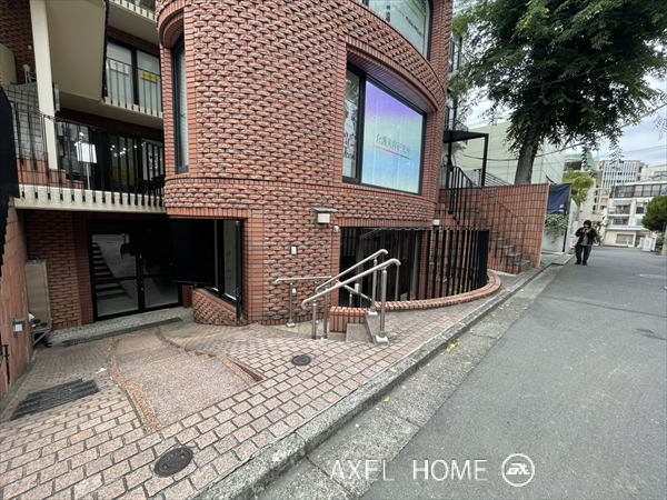 タガミ神宮前ビル（事務所・店舗）