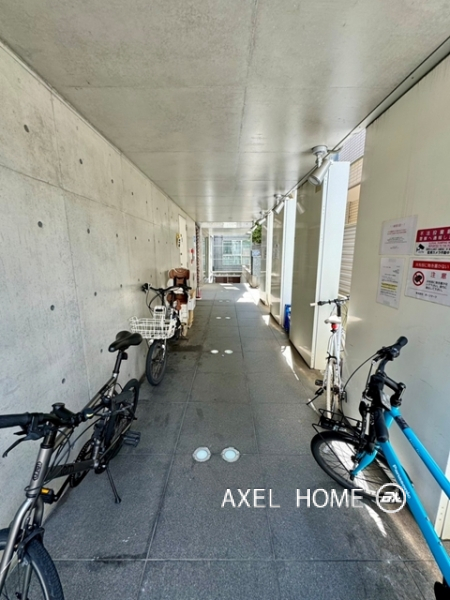 Modelia Brut 北参道（モデリアブリュット北参道）