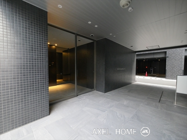 ZOOM新宿南First(ズーム新宿南ファースト)