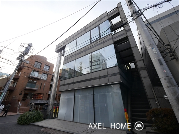 ファノス表参道　（店舗・事務所）