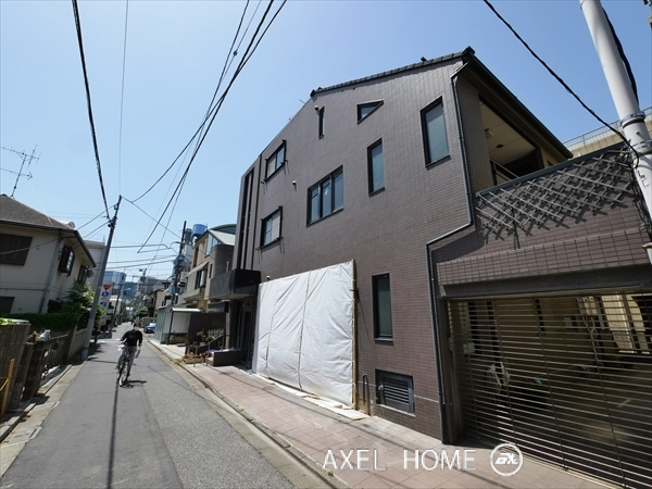 パナック表参道ビルⅡ　（事務所・店舗）