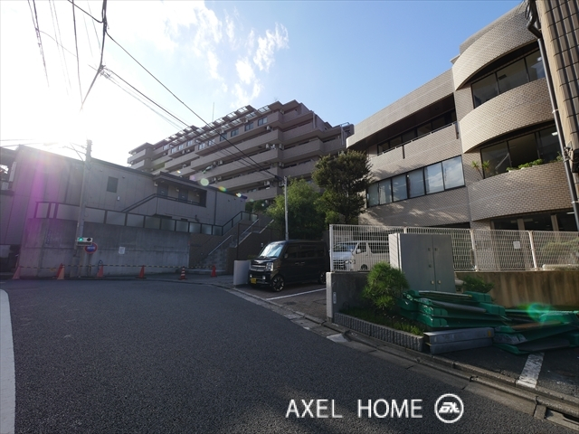 和晃ビル