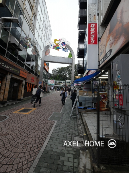 ヒンメルブラウ原宿 （店舗）