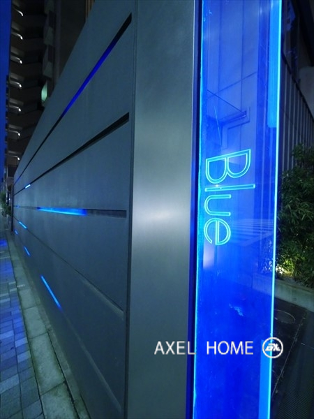 Blue（ブルー）