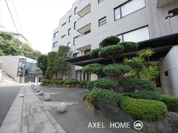ティアラ島津山