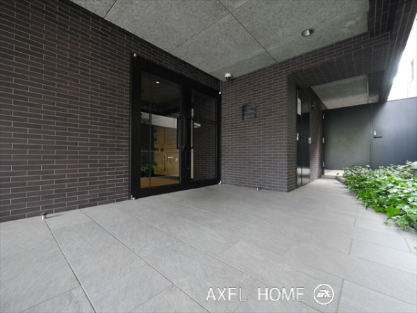LA REINA ICHIGAYA KAGACHO（ラ・レイナ市谷加賀町）