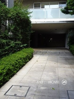 ジロー元麻布 （JIRO MOTOAZABU）