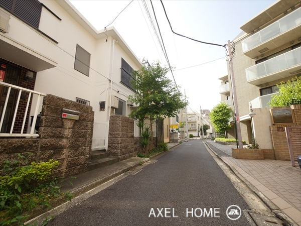 六番町一戸建て