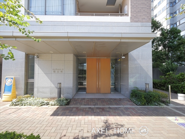 エンブレムコート明石町