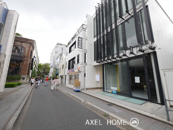 カワノビル表参道 （店舗）