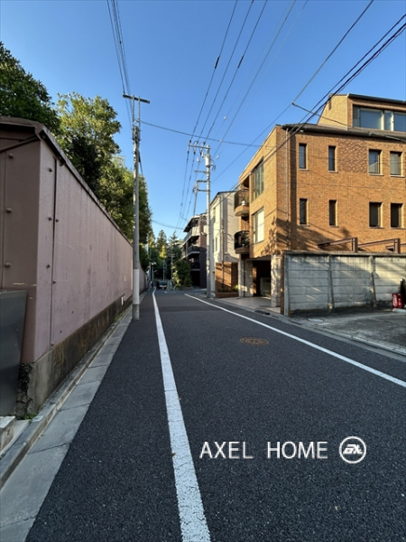 リバーハウス