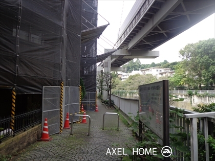 ロジェ関口