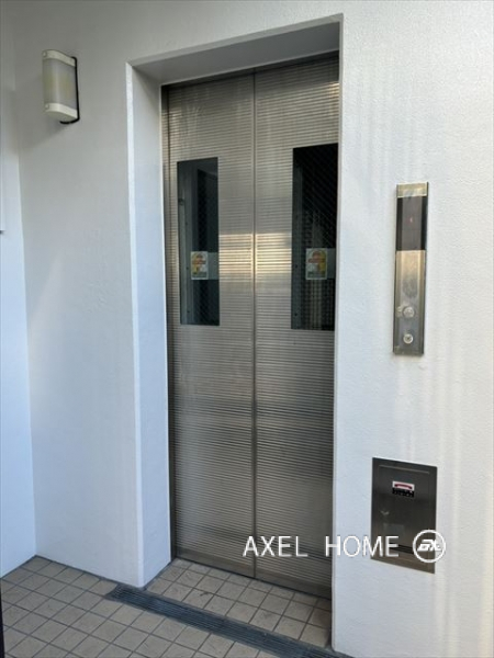 パレットコート