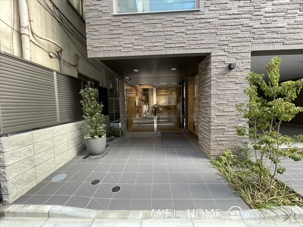 ラ・メール新宿御苑