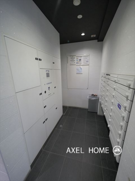 ALTERNA銀座  (オルタナ銀座)