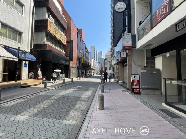 LuLud　AKASAKA（ルルド赤坂）