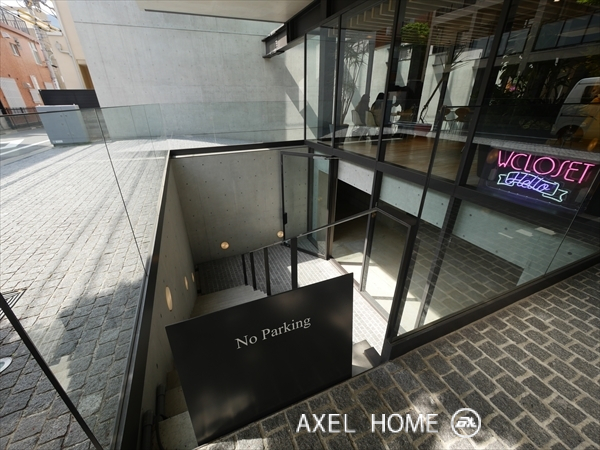 BASE神宮前　（店舗・事務所）