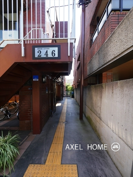南青山２４６ビル