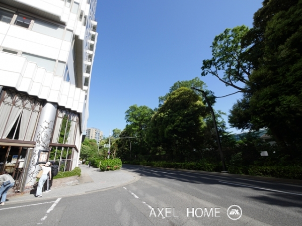 コスモ新宿御苑ビル