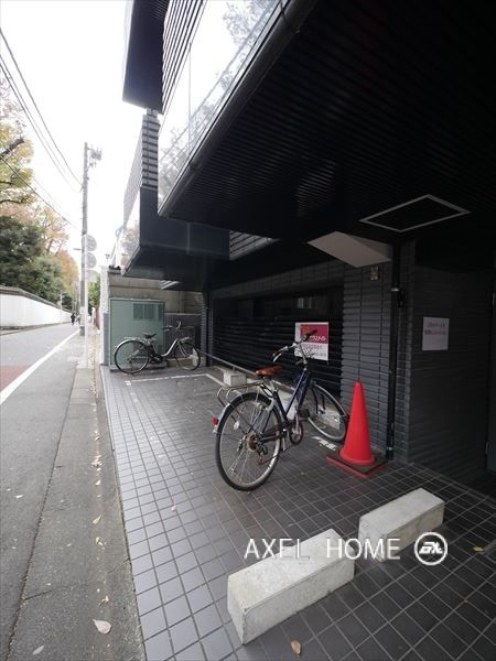 コスモリヴェール本郷
