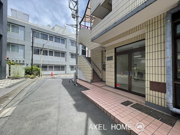 ベルナール青山（事務所・店舗）
