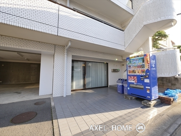 ＤｅＬＣＣＳ千駄ヶ谷（デルックス千駄ヶ谷）