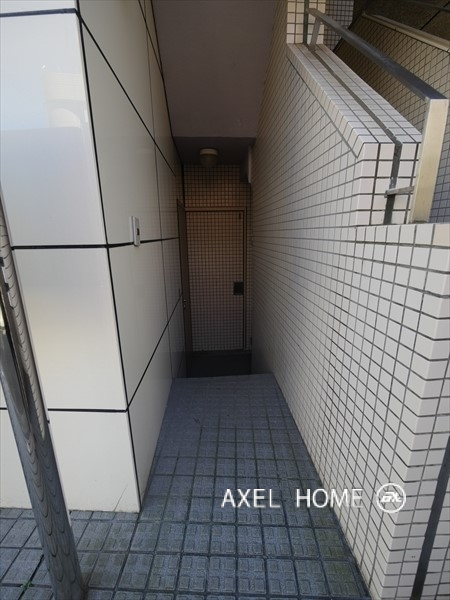 クロス３ビル　（店舗・事務所）