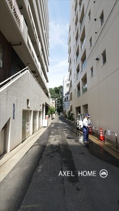 ドルミ御苑保谷ビル（事務所）