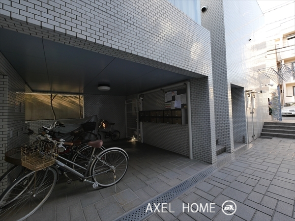 ラミアール神宮前（店舗・事務所）