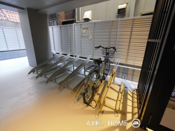 ログ銀座イースト（Ｌｏｇ銀座ＥＡＳＴ）