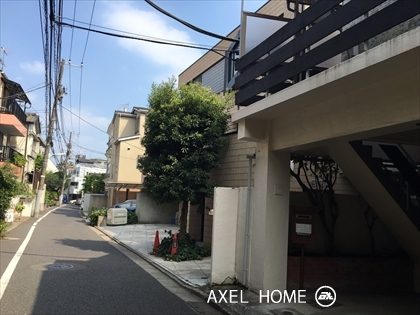 リュベール南青山　（事務所・店舗）