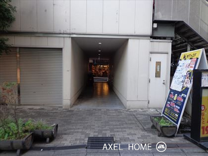 Box'R Shinbashi （ボクサール新橋）