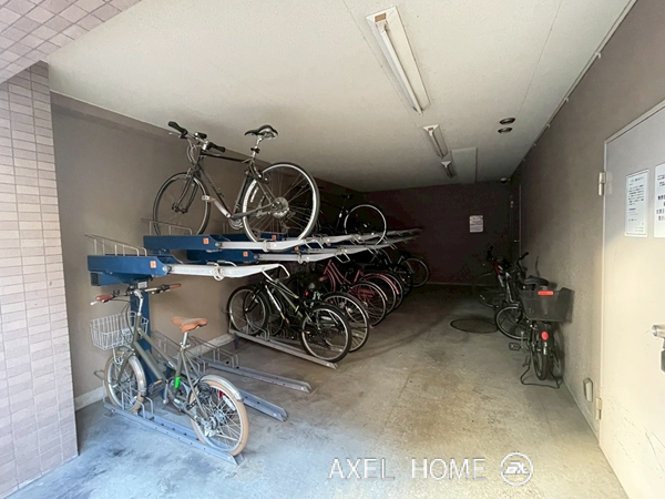 カテリーナ市ヶ谷