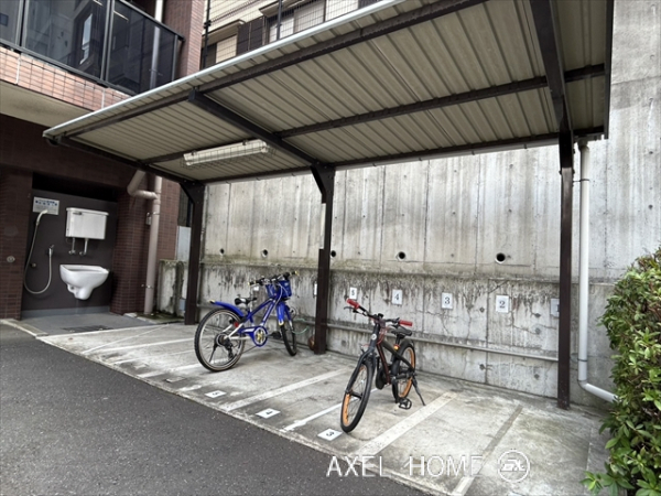 グローリオ小石川