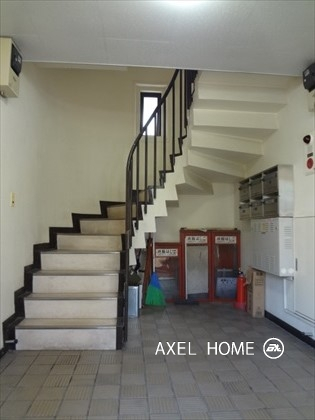 エースホームズ