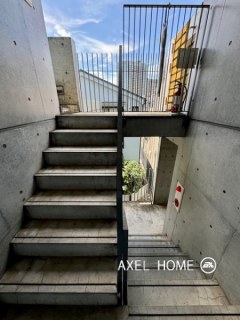 Modelia Brut 北参道（モデリアブリュット北参道）