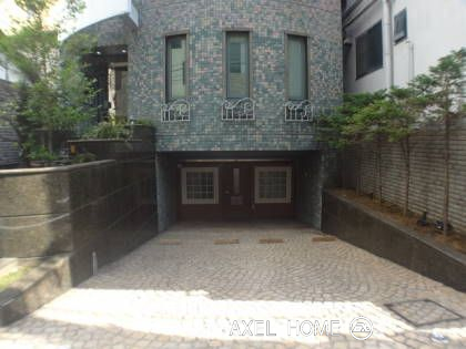 原宿MOA　(住居・事務所)