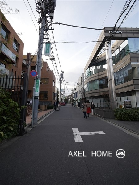 ファノス表参道　（店舗・事務所）
