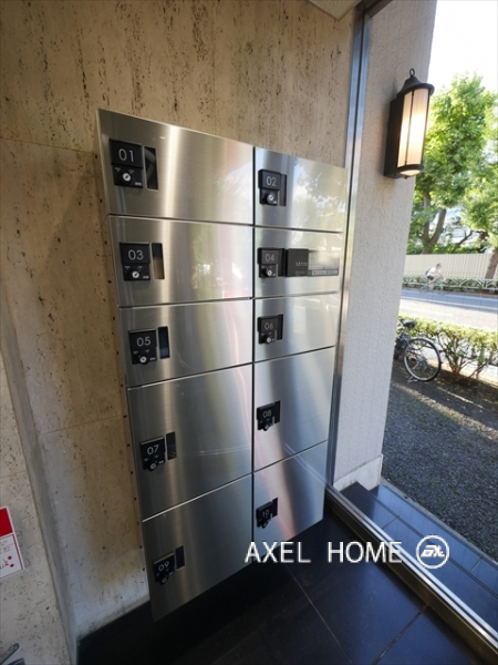 原宿リビン　(事務所・住居)　　